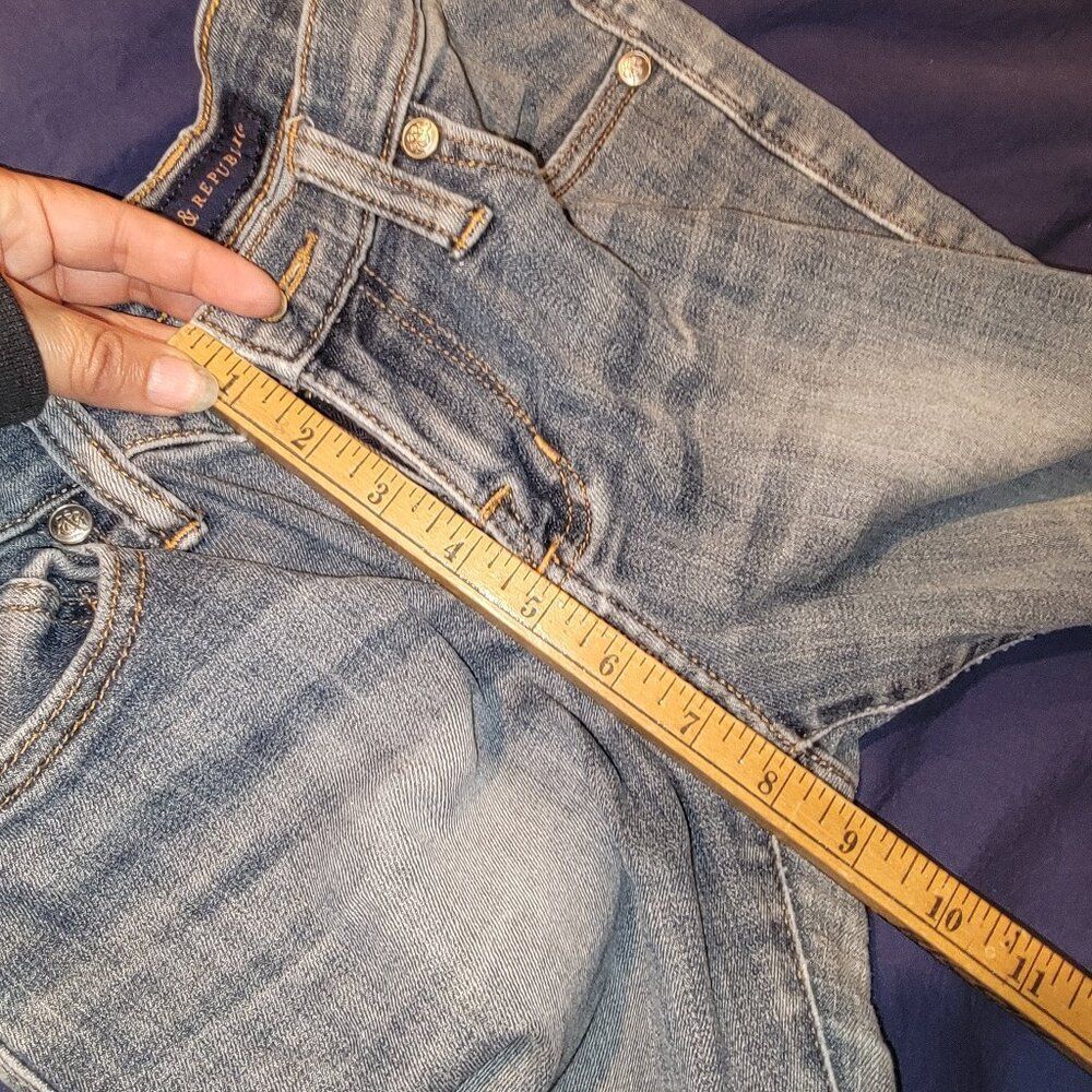 Rock & Republic 'Kasandra' bootcut jeans - Picture 7 of 9